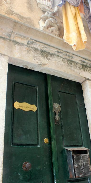 Kingslanding Old Town Hostel Dubrovnik Exterior photo